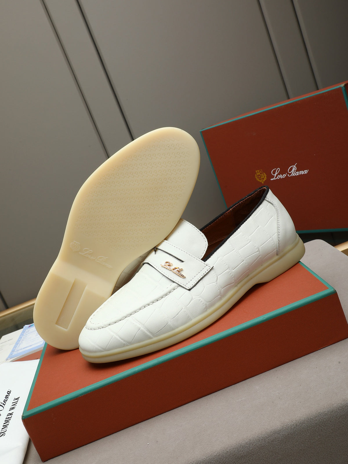 Hermes Shoes #27 - Color 01