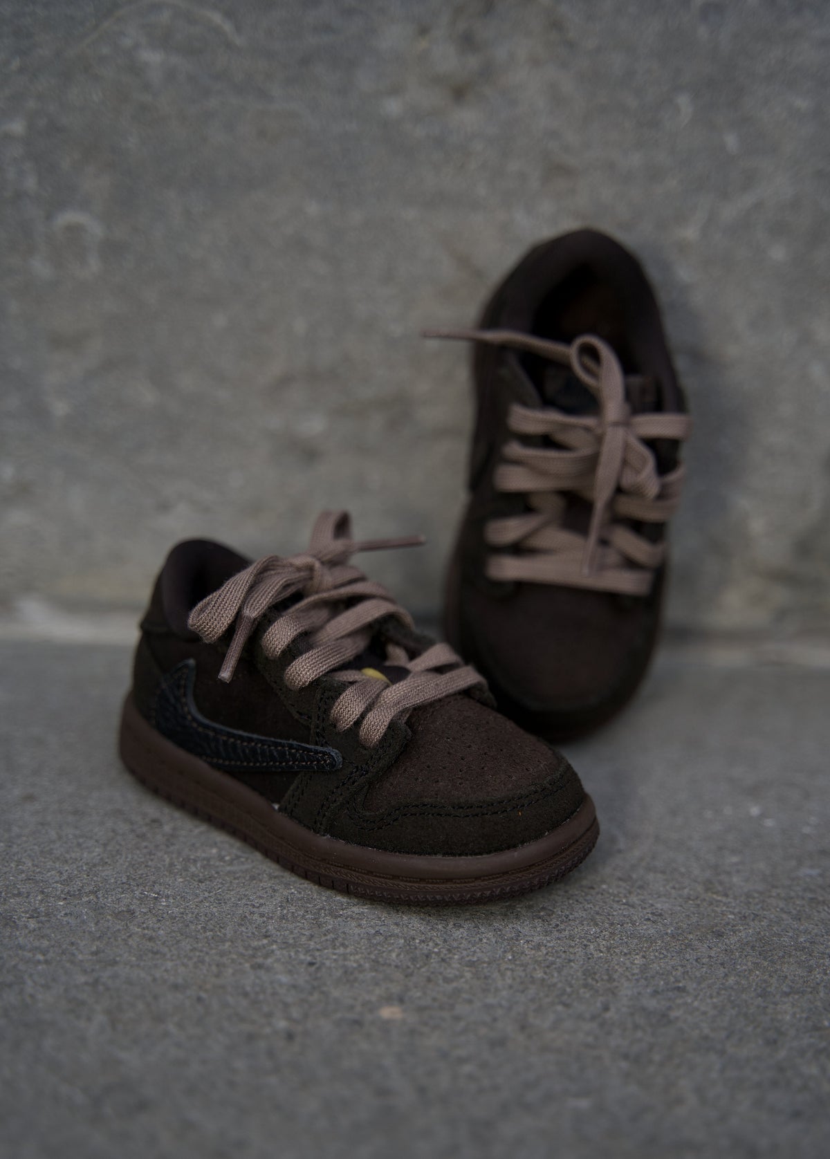 Travis Scott x Air Jordan 1 Low OG 'Velvet Brown' (TD) - Velvet Brown - image 4